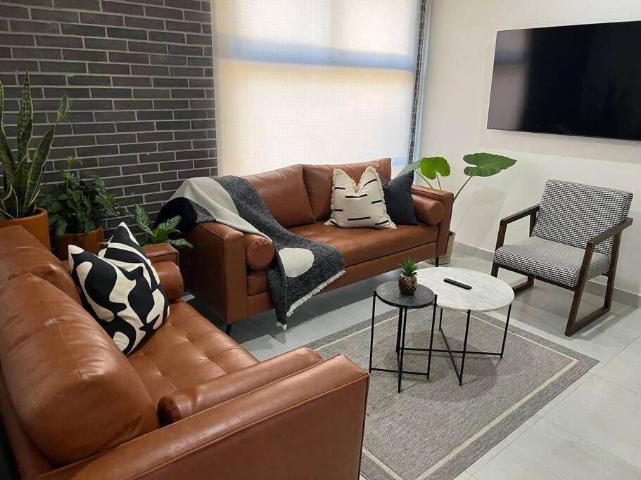 Depa Boho Al Sur Pet Friendly Piscina Gym Sala De Cine Apartment Guadalajara Exterior photo